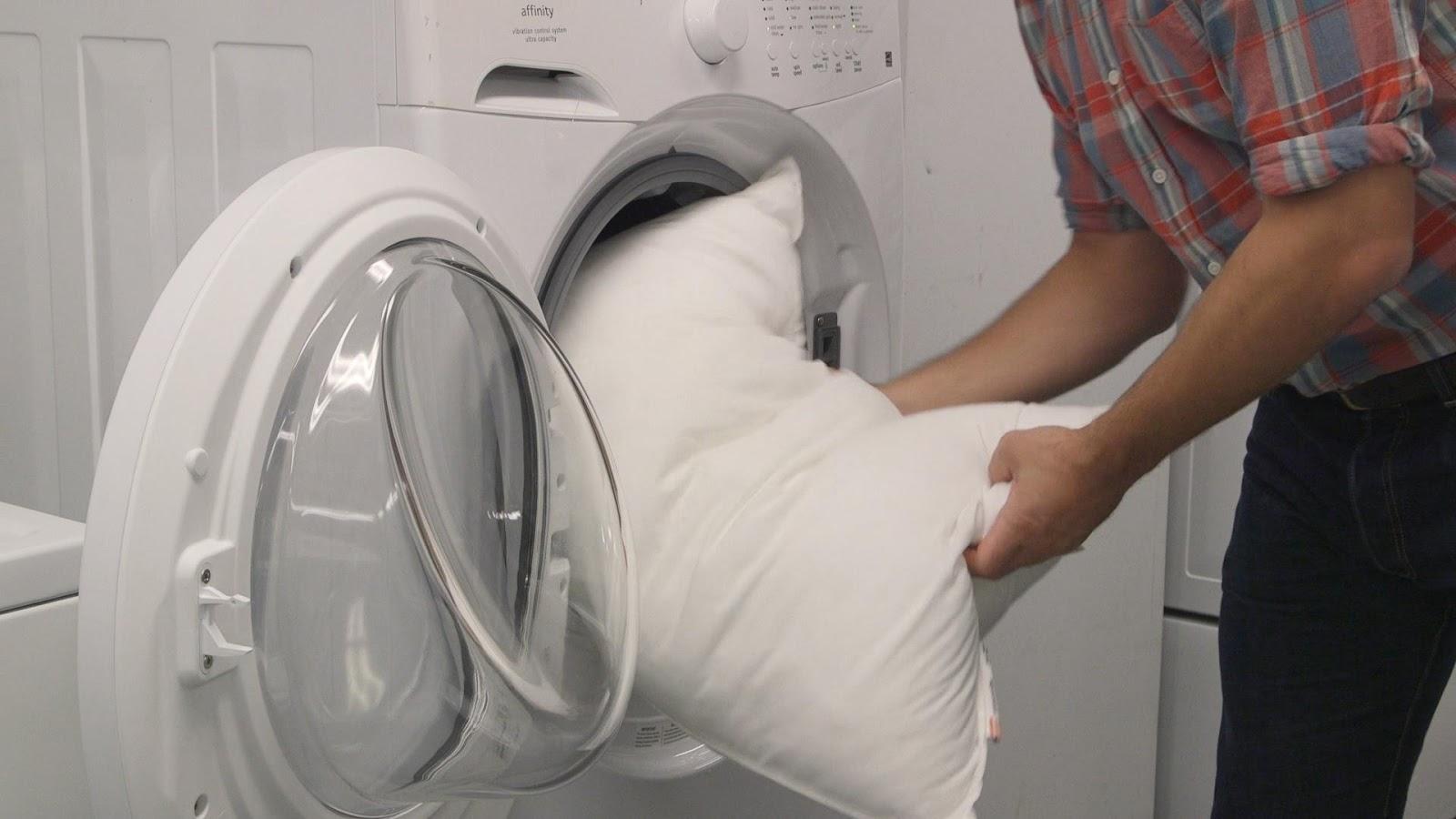 Làm sao để giặt chăn ga gối lụa đúng cách và sạch sẽ?